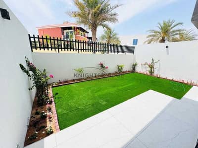 فیلا 4 غرف نوم للبيع في الفرجان، دبي - فیلا في الفرجان غرب،الفرجان 4 غرف 4800000 درهم - 12240532