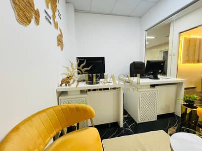 مکتب  للايجار في ديرة، دبي - 5c991feb-182a-407e-94f8-89a21dc87572. jpg