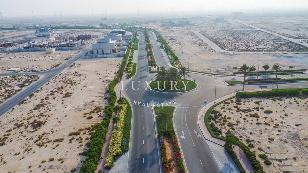 Exclusive Plots | Multiple Options | Best Price