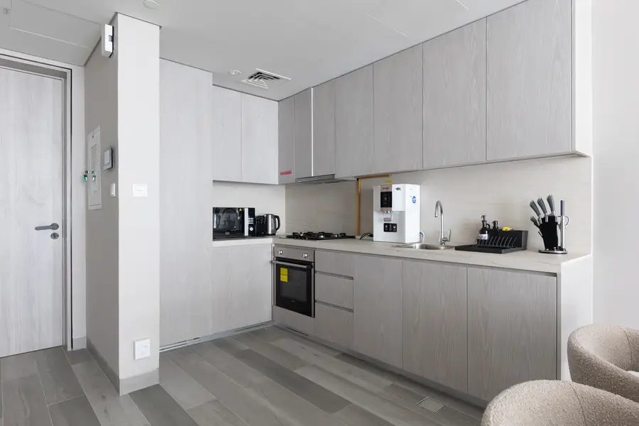 Modern design | Spacious layout | Prime JVC location