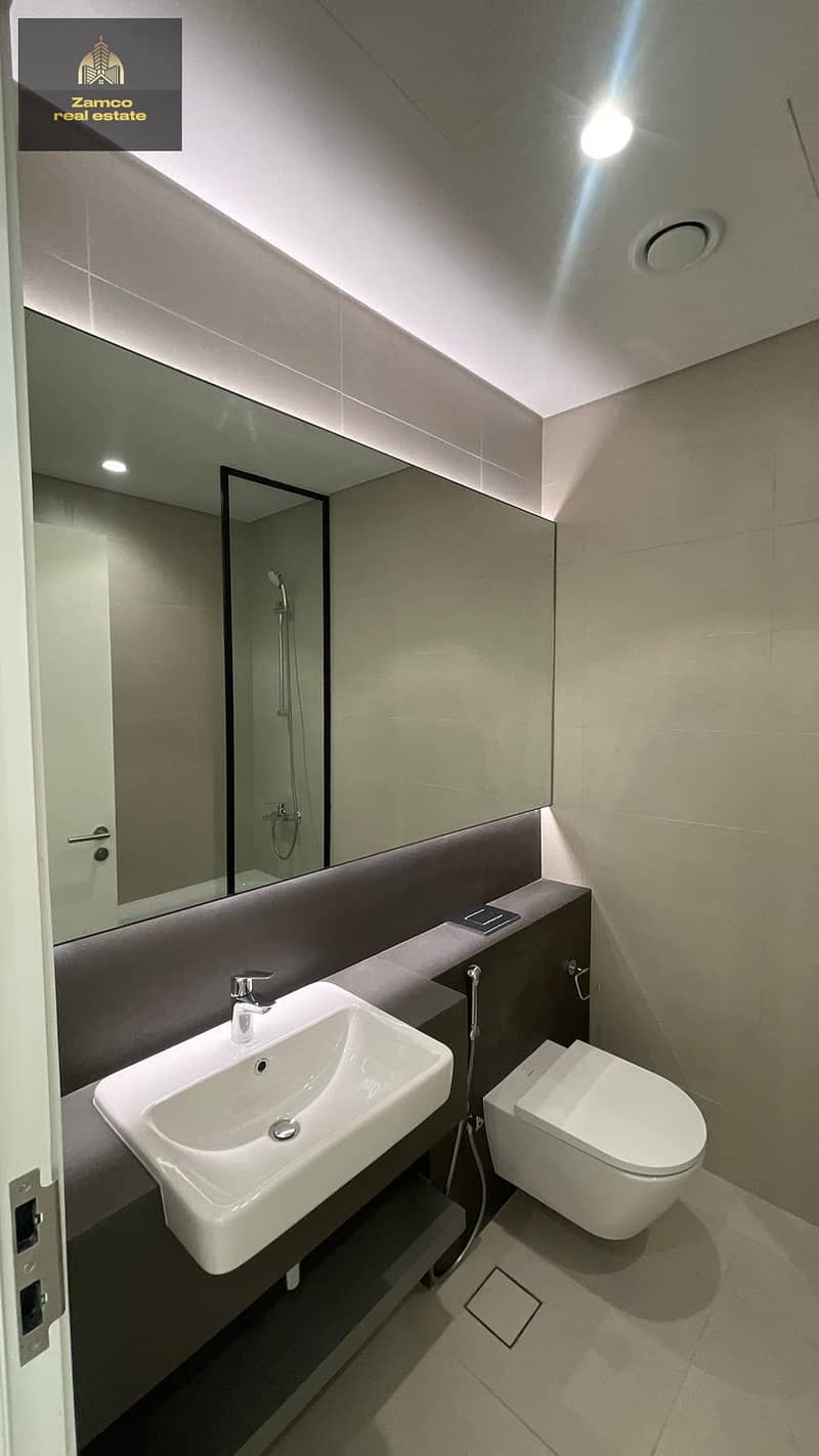 9 189a0f79-25b0-4cd7-9100-d116018e6d15. JPG