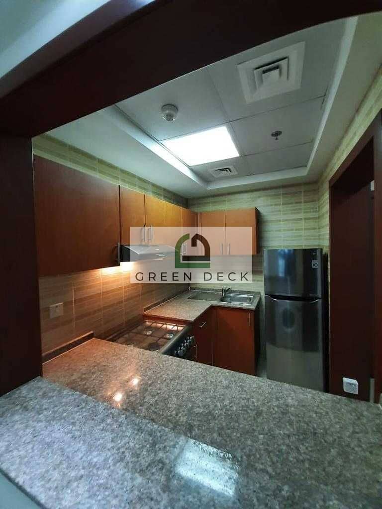 6 5118. jpg