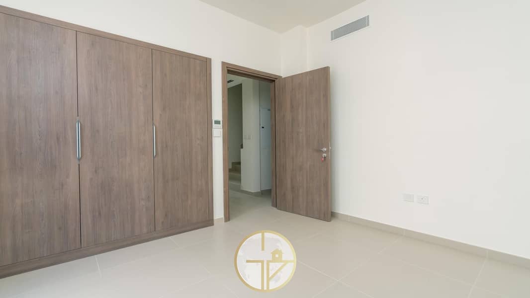 4 4-bedroom-villa-for-rent-mirabella_1-LP40064-178766606912e100. jpg