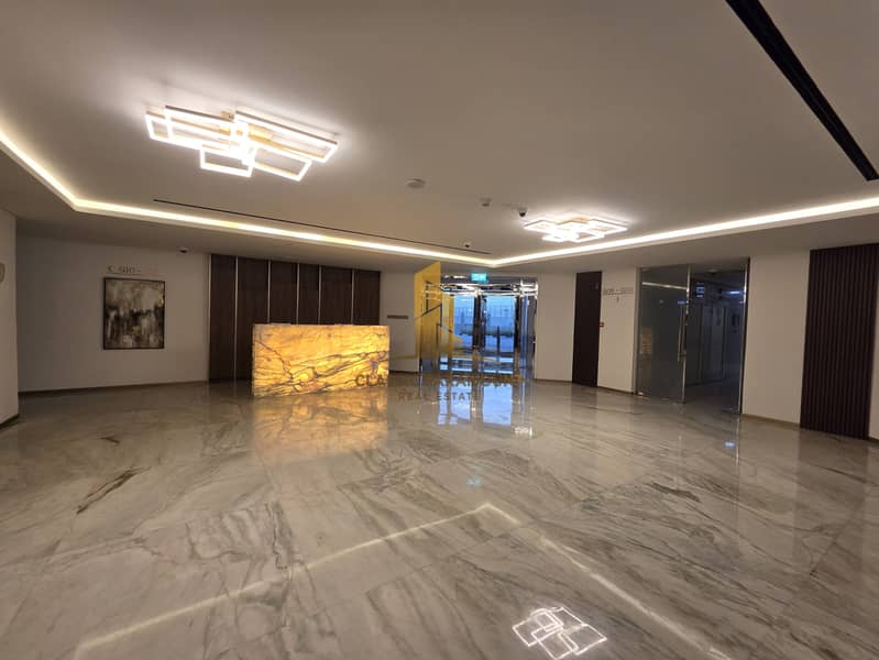 Vaastu | Spacious | Vacant | Upgraded Unit