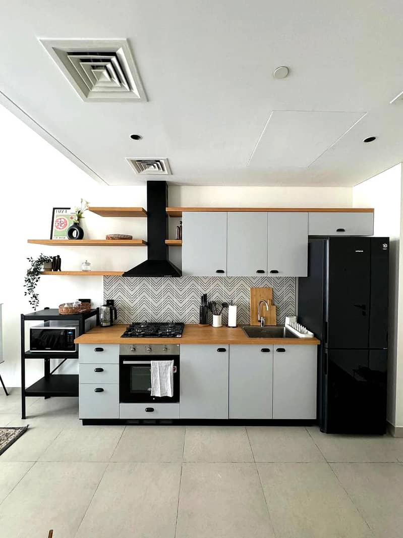 10 full_apt_photo_22. jpg