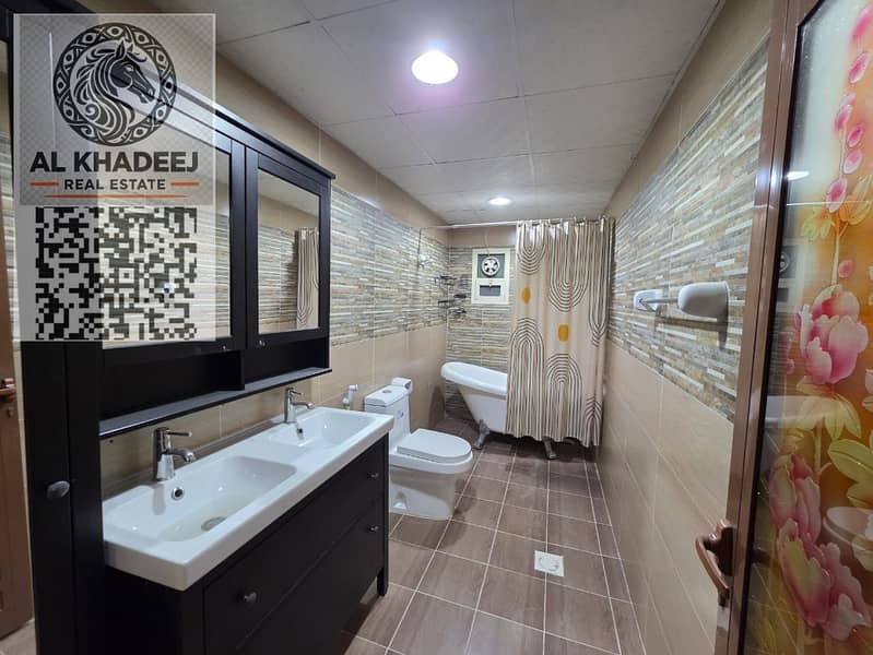 14 25a15433-cede-4308-96d4-0a881687aed7. jpg