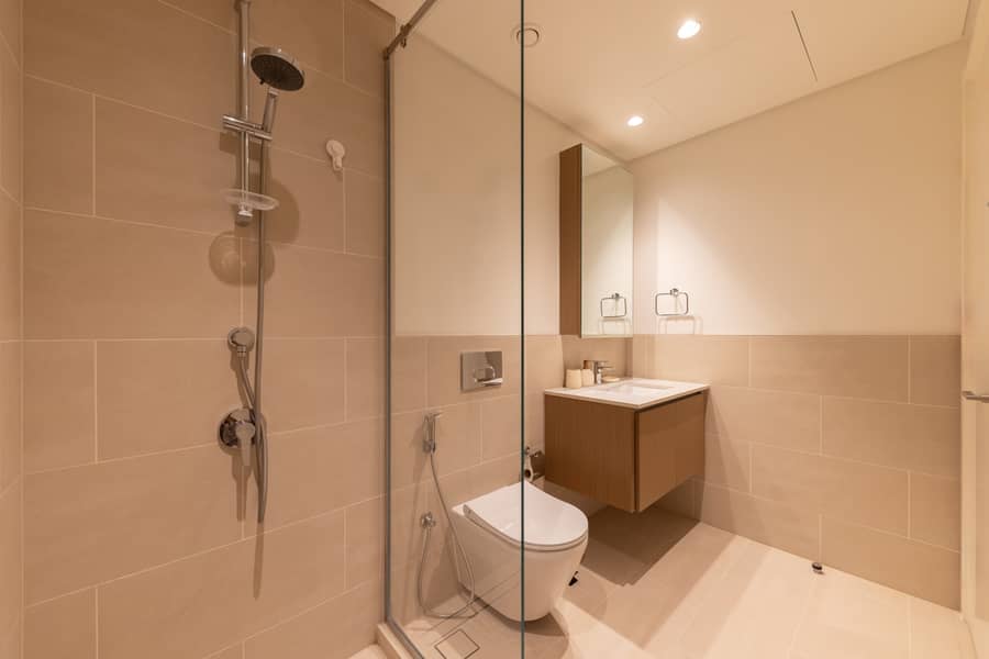 1br Apartment, Lotus at Creek Beach Building 2, Dubai Creek Harbour - Image 18