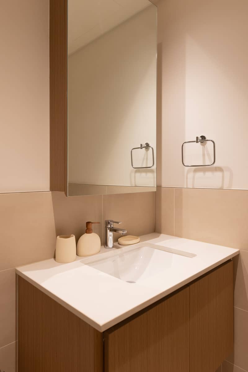 1br Apartment, Lotus at Creek Beach Building 2, Dubai Creek Harbour - Image 21