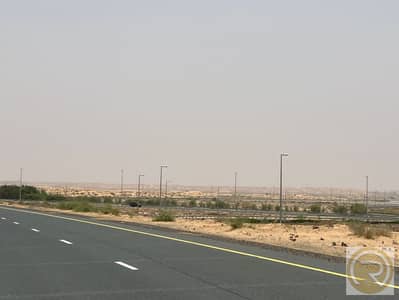 Rodhat Al Sidir， 夏尔迦 商业大厦待售 - IMG-20250922-WA0049. jpg