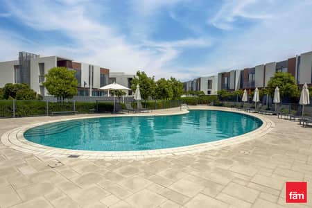 3 Bedroom Townhouse for Sale in Dubailand, Dubai - 3 bedrooms corner villa| 3 Bedroom Sale