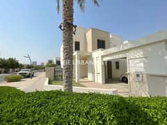 Exclusive | Large and Corner Plot | Vacant