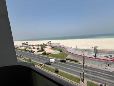 محل تجاري  للايجار في كورنيش عجمان، عجمان - WhatsApp Image 2025-07-05 at 9.48. 18 AM (1). jpeg