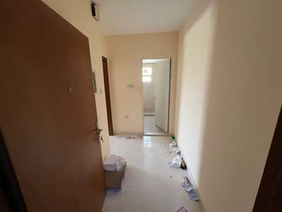 استوديو  للايجار في كورنيش عجمان، عجمان - 10603b07-5c35-43ce-82e1-2ad4c6fd5555. jpg