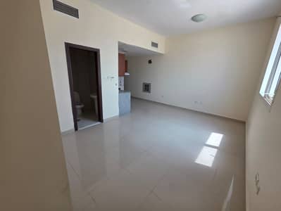 استوديو  للايجار في الجرف، عجمان - 03fbe72b-8e11-4603-8394-0cfa48d64906. jpeg
