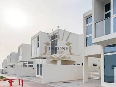 3 Bedroom Townhouse for Sale in DAMAC Hills 2 (Akoya by DAMAC), Dubai - 3BR+Maid | Vacant | Ready to Move