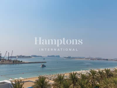 4 Bedroom Penthouse for Sale in Palm Jumeirah, Dubai - Ultra-Luxury | Corner Penthouse | Private Pool