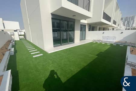 4 Bedroom Villa for Rent in Town Square, Dubai - Upgraded | Landscaped | On The Green Belt
