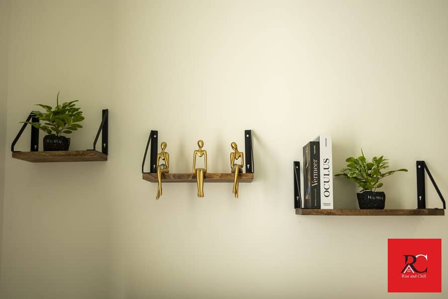 Fully Furnished | Prime Location | Negotiable - Image 8