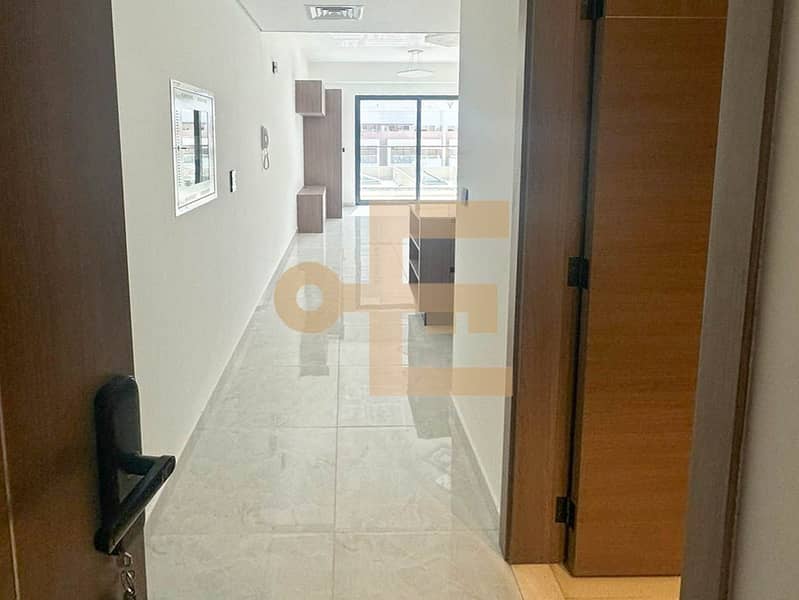 Chiller Free | Ready to Move | Smart Home - Image 3