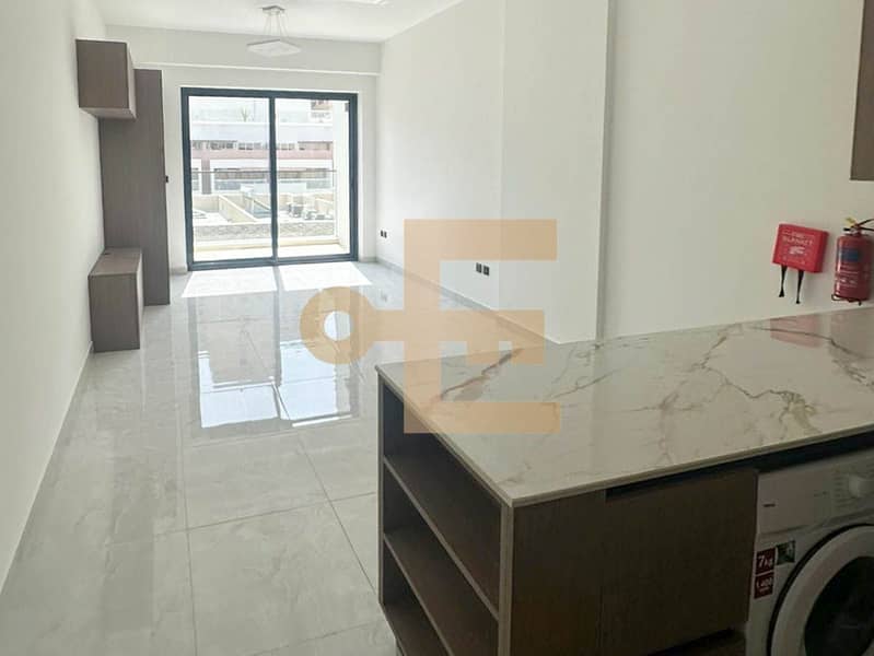 Chiller Free | Ready to Move | Smart Home - Image 4