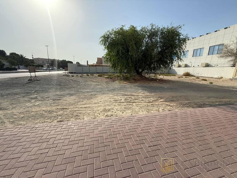 Exclusive Land | Prime Location | Landmark Views