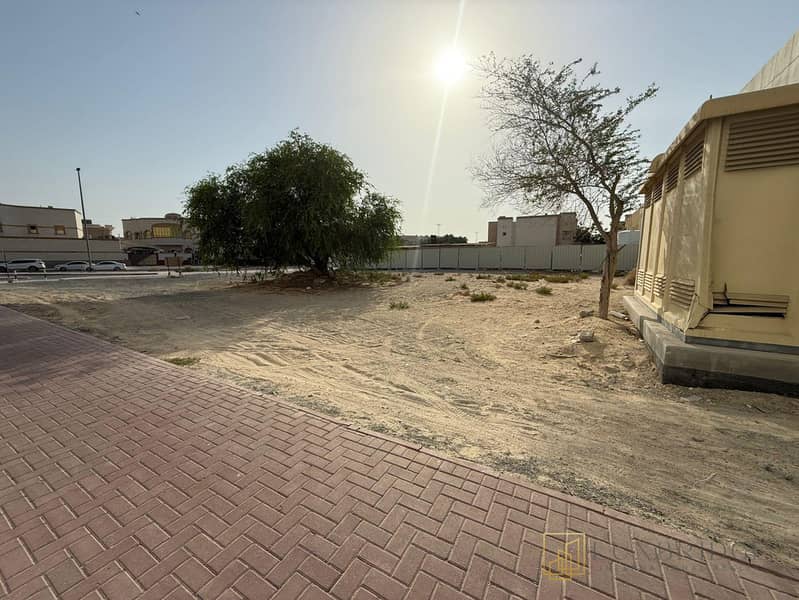 Exclusive Land | Prime Location | Landmark Views - Image 6