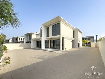 4 Bedroom Villa for Rent in Tilal Al Ghaf, Dubai - CLOSED KITCHEN | CORNER PLOT | 5 BED PARK FACING