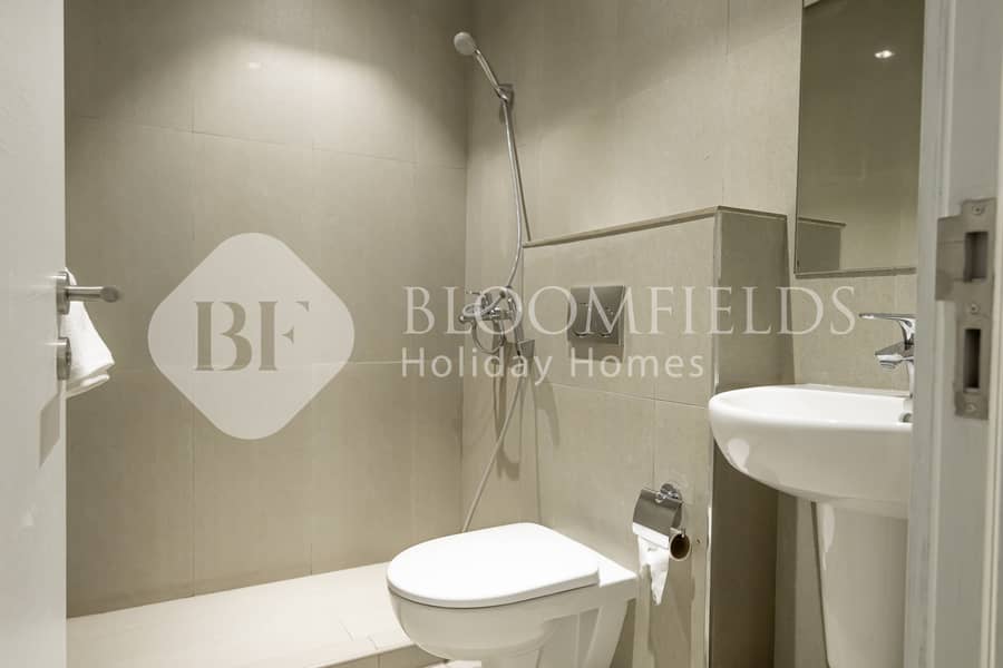 18 3rd Washroom 2. jpg