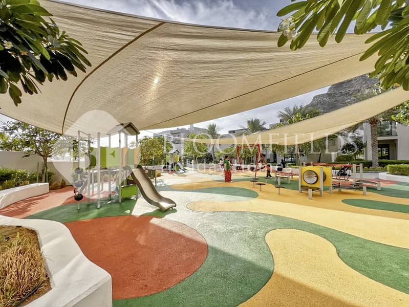 27 Playground 1. jpg