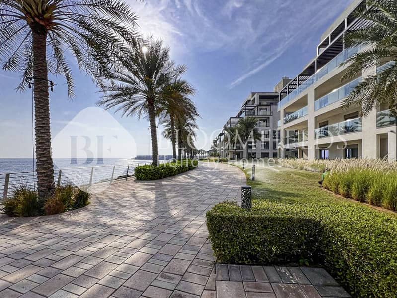 30 Sea view 2. jpg