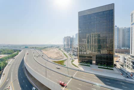 1 Bedroom Apartment for Rent in Business Bay, Dubai - Well Maintained 1 BR | Prime Location