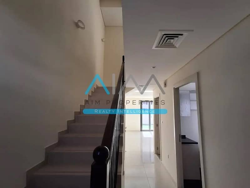 WELL MAINTAINED / HUGE LAYOUT / HIGH IN DEMAND / PRIME MLOCATION - Image 14