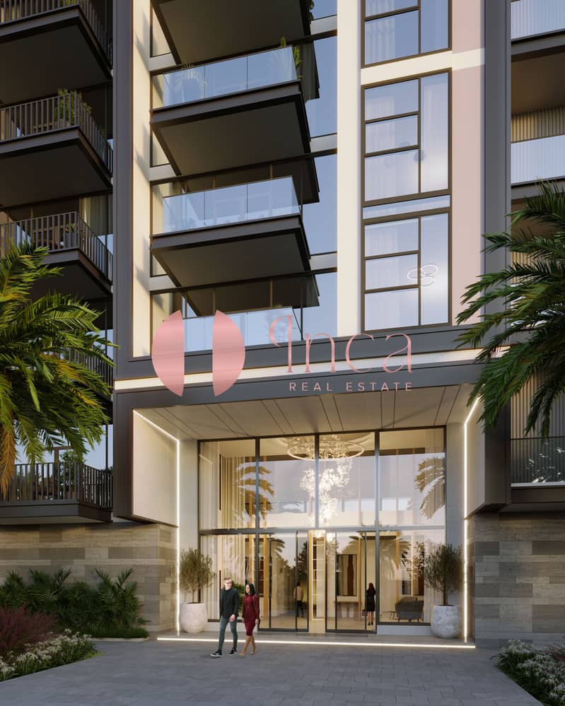 16 Arbor View - entrance with people. jpg