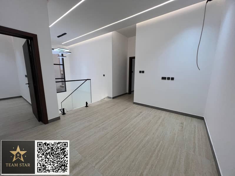13 e72029c1-ab9a-4961-9884-70d8623dd326. jpg