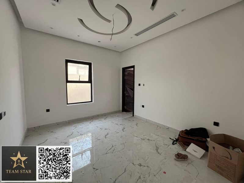 8 1a4d1471-87db-4761-a0a9-c9f2519a6e05. jpg