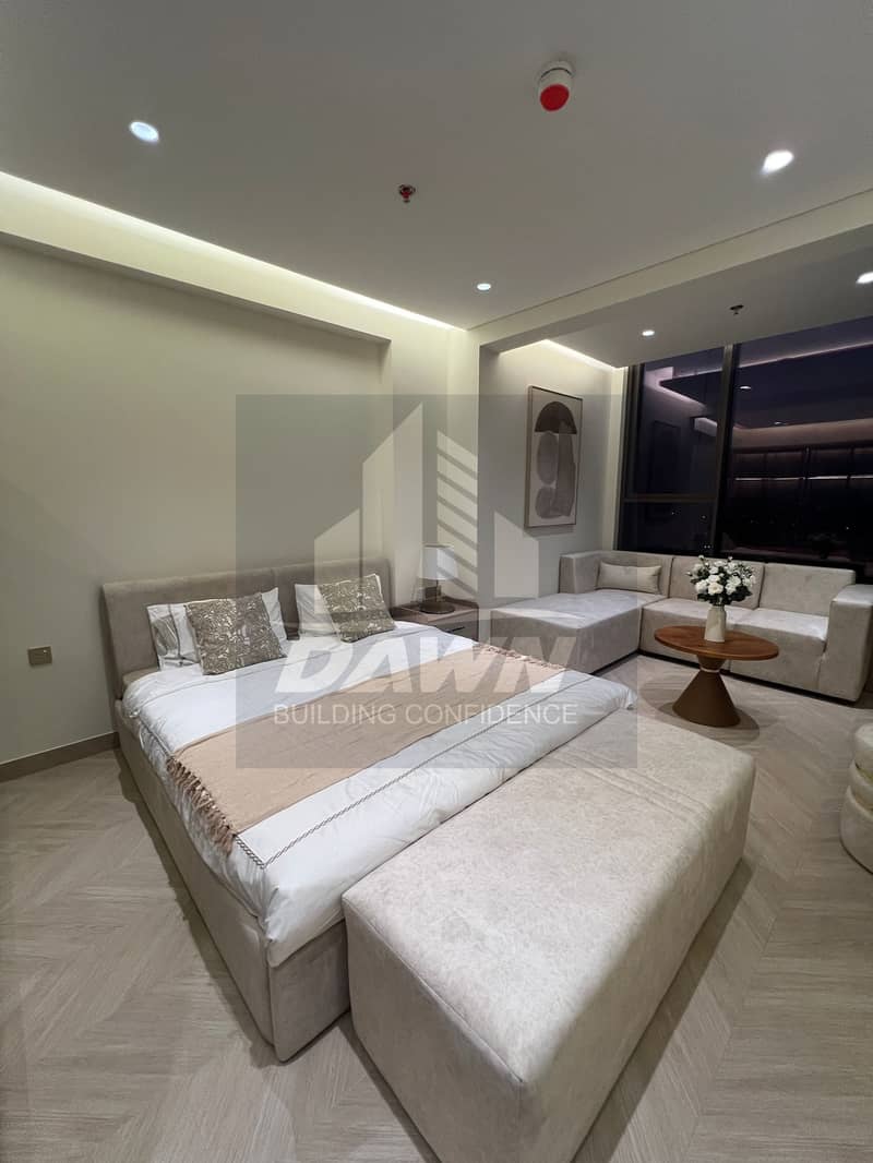 Spacious, Luxurious, and Affordable 3BR + Maids + Storage - No Commission - Gated Community - Image 35