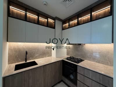 1 Bedroom Apartment for Sale in Business Bay, Dubai - Luxury 1-Bedroom | Skyline Views