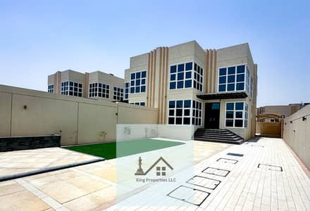 فیلا 4 غرف نوم للايجار في براشي، الشارقة - Uf 3PF. jpg