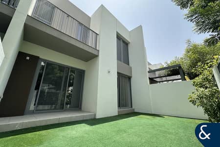3 Bedroom Villa for Sale in Tilal Al Ghaf, Dubai - Internal | Quiet Location | Near Amenities