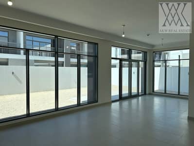 5 Bedroom Villa for Rent in Dubai South, Dubai - IMG-20250620-WA0019. jpg