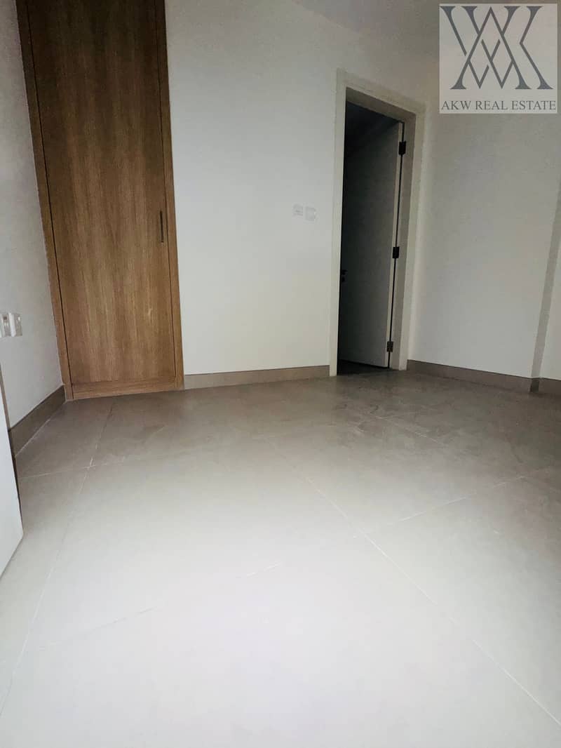 Brand New | Roof Access | Best Price - Image 12