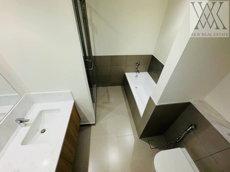 Brand New | Roof Access | Best Price - Image 24