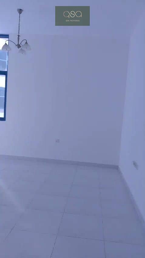 5 WhatsApp Image 2025-09-23 at 12.48. 18 PM (1). jpeg