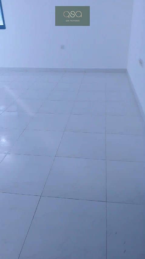 34 WhatsApp Image 2025-09-23 at 12.48. 06 PM (1). jpeg
