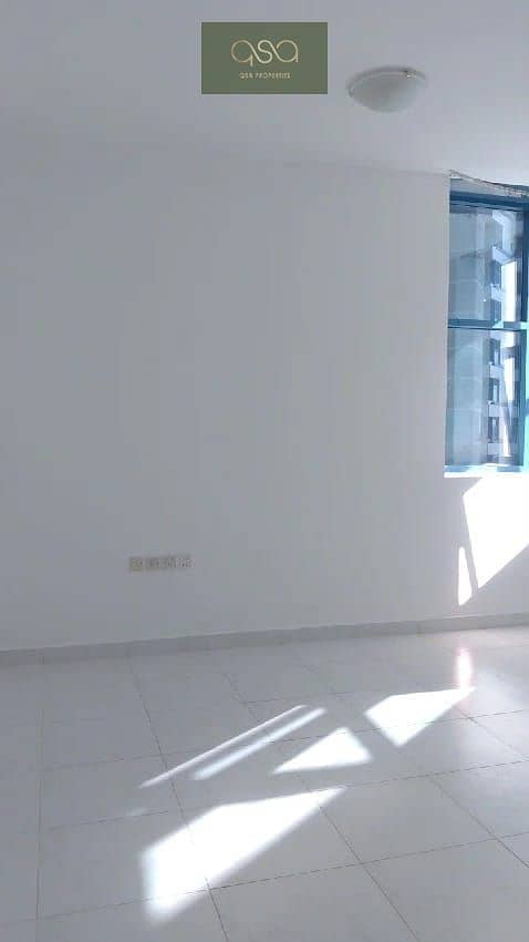 35 WhatsApp Image 2025-09-23 at 12.47. 54 PM (1). jpeg