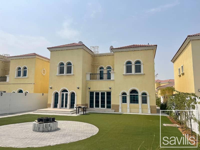 位于朱美拉公园社区，第5区 3 卧室的别墅 7700000 AED - 12868007