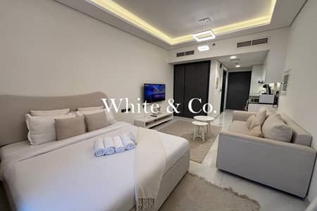 Studio for Rent in Dubai Studio City, Dubai - Furnished | Modern | Flexible Cheques