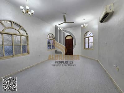 5 Cпальни Вилла в аренду в Аль Мовайхат, Аджман - IMG-20250923-WA0060. jpg