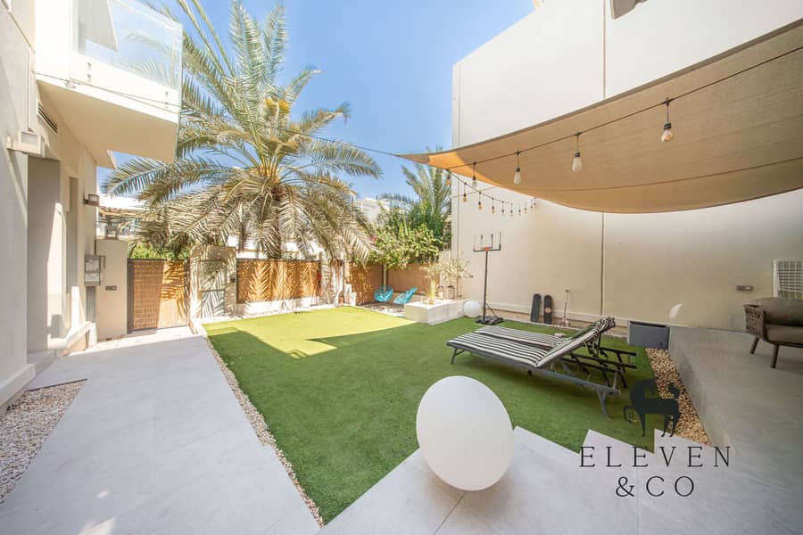 Extended | Upgraded | 4 Bed Villa - Image 10