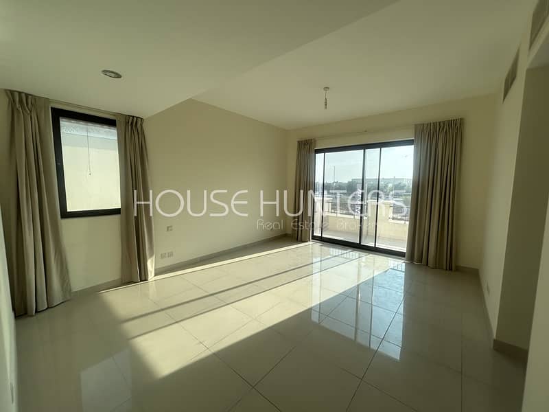 Vacant and Ready | Single Row | Great Price - Image 6